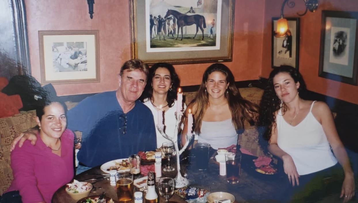 Destani - be761fd4-d192-4daa-94d6-0a11b65126ae